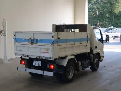Hino DUTRO