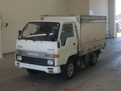 Toyota HIACE TRUCK