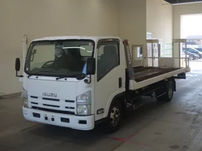 Isuzu ELF