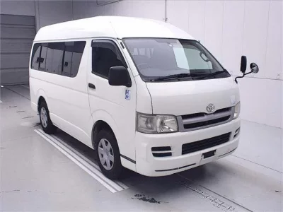 Toyota REGIUS ACE VAN