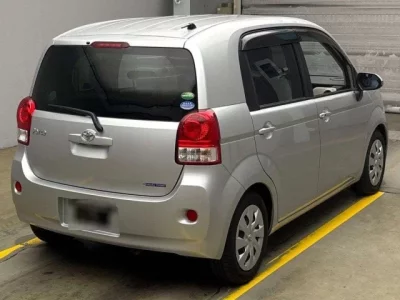 Toyota PORTE