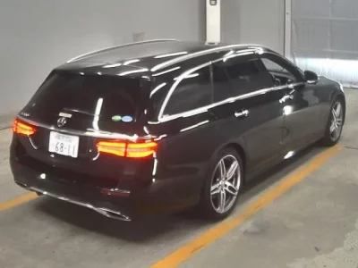 Mercedes-Benz E CLASS WAGON