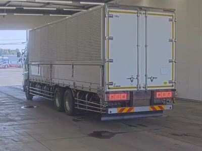 Hino PROFIA