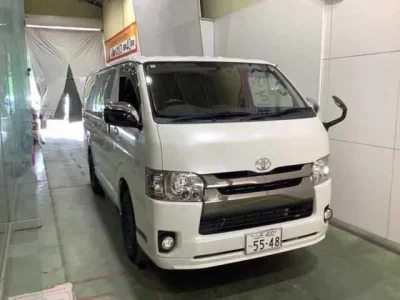 Toyota HIACE VAN