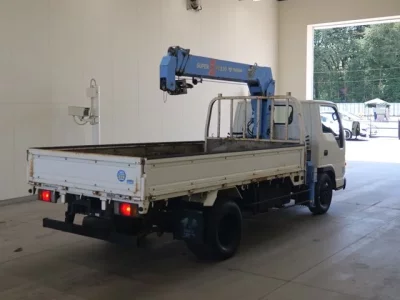Isuzu ELF