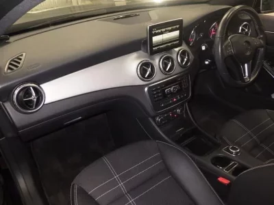 Mercedes-Benz GLA CLASS