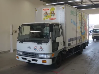 Toyota DYNA