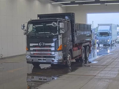 Hino PROFIA