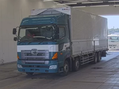 Hino PROFIA