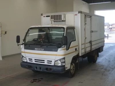 Isuzu ELF