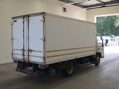 Isuzu ELF