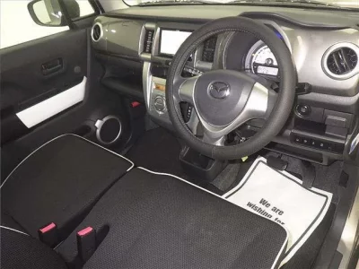Mazda FLAIR