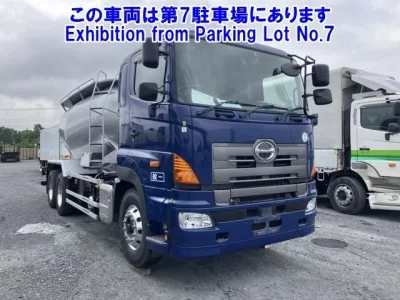 Hino PROFIA