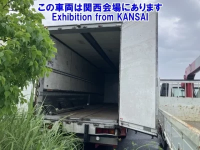 Isuzu TRUCK