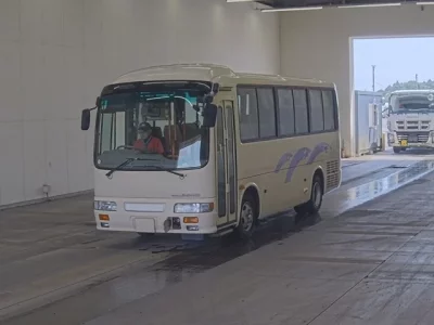 Isuzu JOURNEY