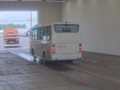 Isuzu JOURNEY
