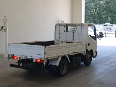 Nissan ATLAS