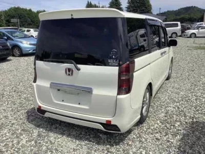 Honda STEP WAGON