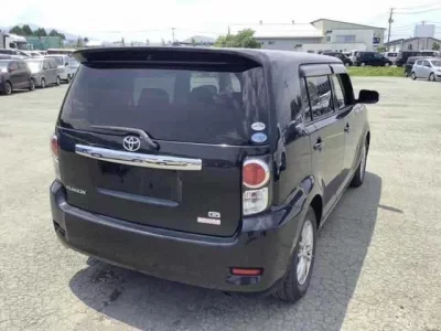 Toyota COROLLA RUMION