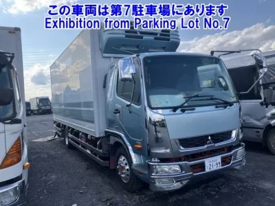 Mitsubishi FUSO FIGHTER