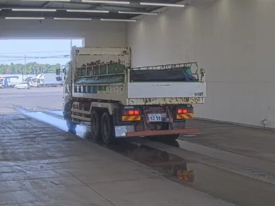 Hino PROFIA