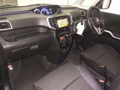 Mitsubishi DELICA D2