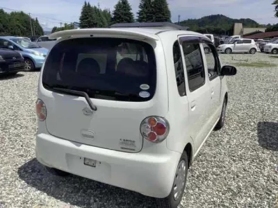 Daihatsu MOVE LATTE