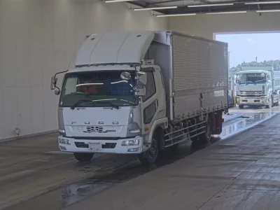 Mitsubishi FUSO FIGHTER