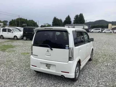 Mitsubishi EK SPORTS