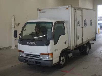 Isuzu ELF