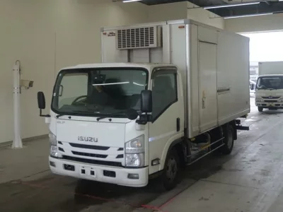 Isuzu ELF