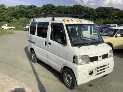 Nissan CLIPPER VAN
