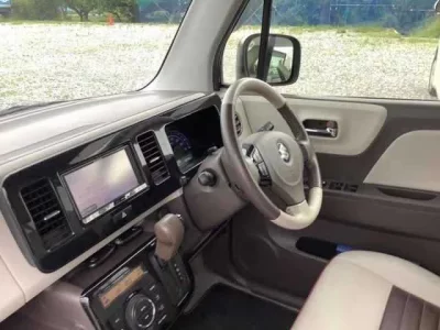 Suzuki MRWAGON