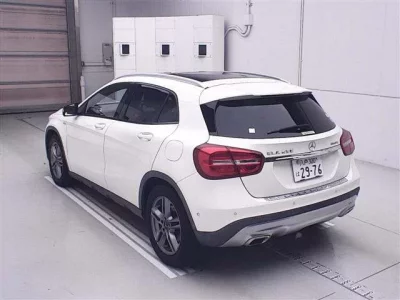 Mercedes-Benz GLA CLASS