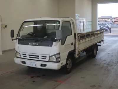 Isuzu ELF