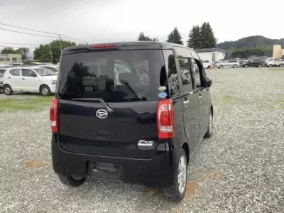 Daihatsu TANTO EXE