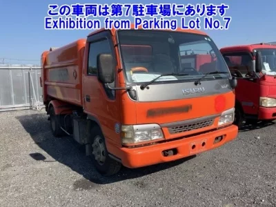 Isuzu ELF
