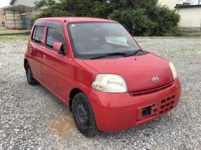 Daihatsu Esse