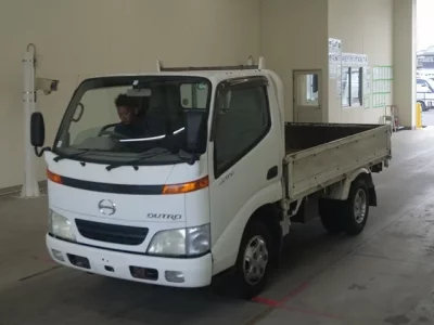 Hino DUTRO