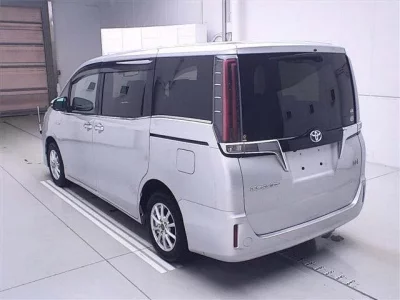 Toyota ESQUIRE