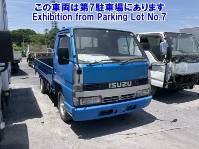 Isuzu ELF