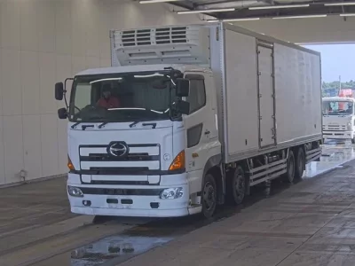 Hino PROFIA