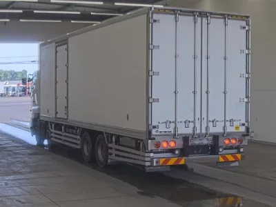 Hino PROFIA