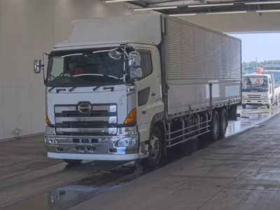 Hino PROFIA