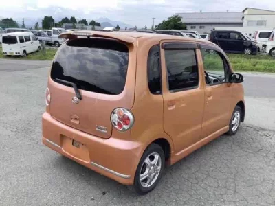 Daihatsu MOVE LATTE