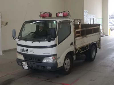 Hino DUTRO