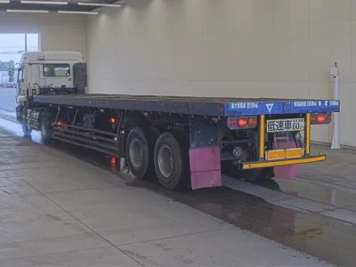 Isuzu TRUCK