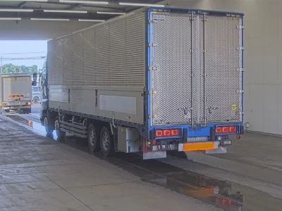 Hino PROFIA
