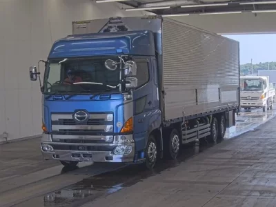 Hino PROFIA