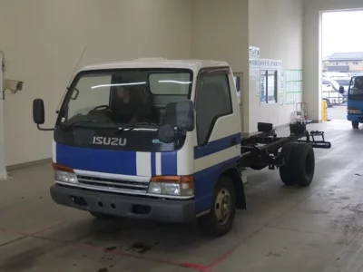 Isuzu ELF